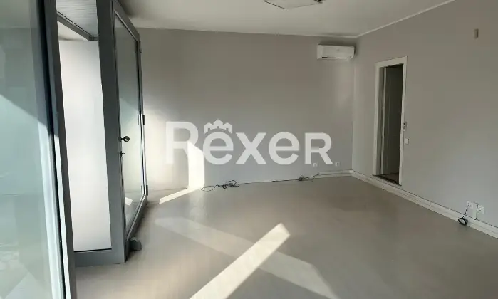 Rexer-Nizza-Monferrato-Locale-commerciale-in-vendita-in-via-Roma-a-Nizza-Monferrato-Altro