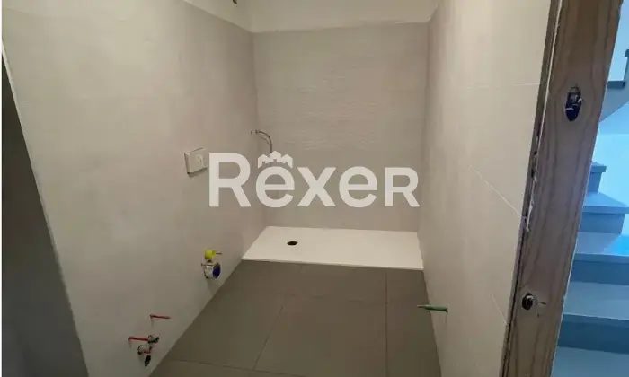 Rexer-Caramanico-Terme-Casa-indipendente-in-vendita-in-via-Casale-di-Sopra-a-Caramanico-Terme-Altro