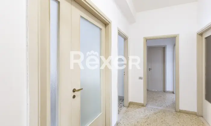 Rexer-Pesaro-Appartamento-con-garage-a-pochi-passi-dal-Centro-e-dal-Mare-Altro