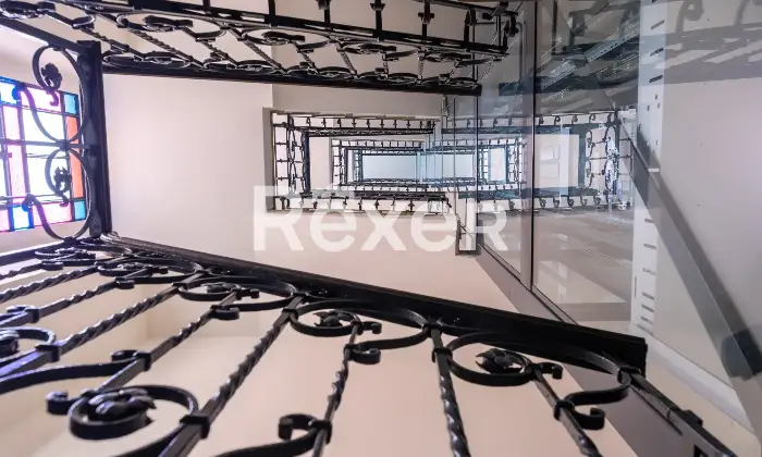 Rexer-Milano-TRILOCALE-DI-MQ-POSSIBILITA-DI-POSTO-AUTO-CONDOMINIALE-Altro