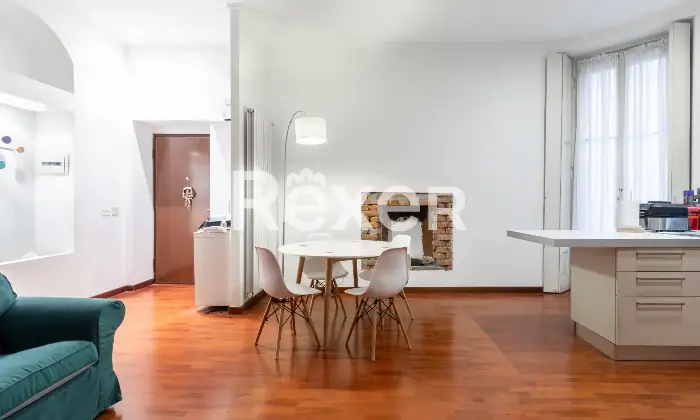 Rexer-Milano-TRILOCALE-DI-MQ-POSSIBILITA-DI-POSTO-AUTO-CONDOMINIALE-Altro
