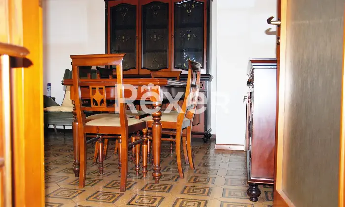 Rexer-Pordenone-Appartamento-in-zona-centrale-a-Pordenone-con-garage-e-posti-auto-Altro