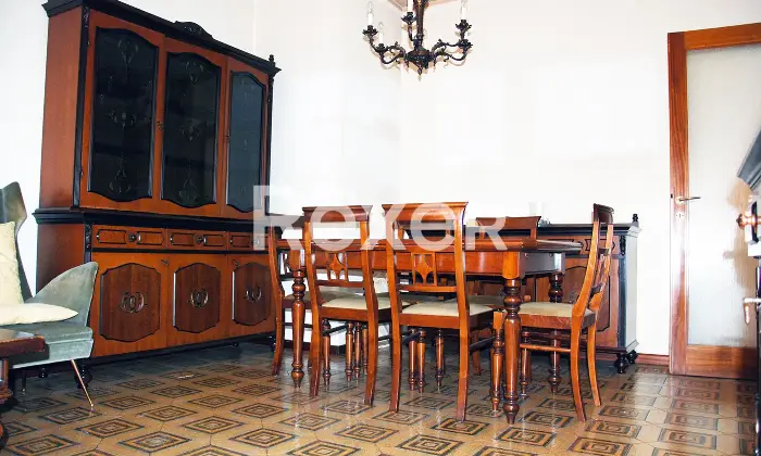 Rexer-Pordenone-Appartamento-in-zona-centrale-a-Pordenone-con-garage-e-posti-auto-Altro