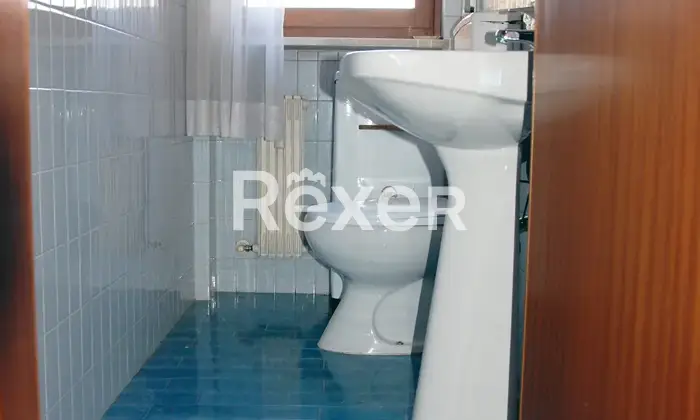 Rexer-Pordenone-Appartamento-in-zona-centrale-a-Pordenone-con-garage-e-posti-auto-Altro