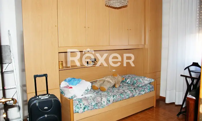 Rexer-Pordenone-Appartamento-in-zona-centrale-a-Pordenone-con-garage-e-posti-auto-Altro