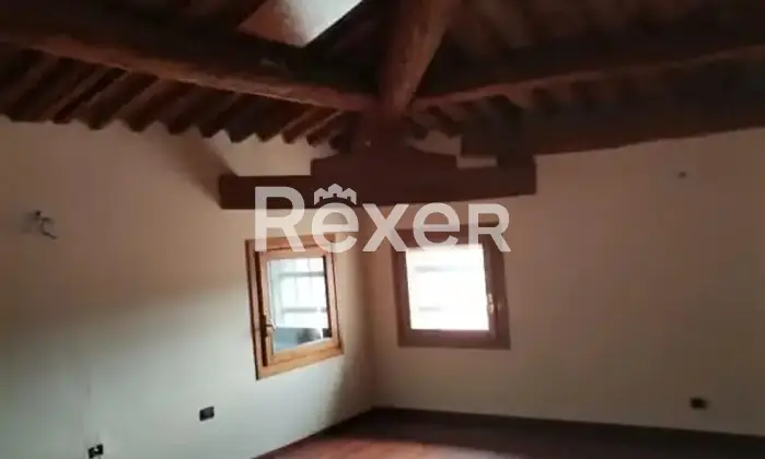 Rexer-Pernumia-Villa-in-vendita-in-Via-Costa-Arqu-Petrarca-Altro
