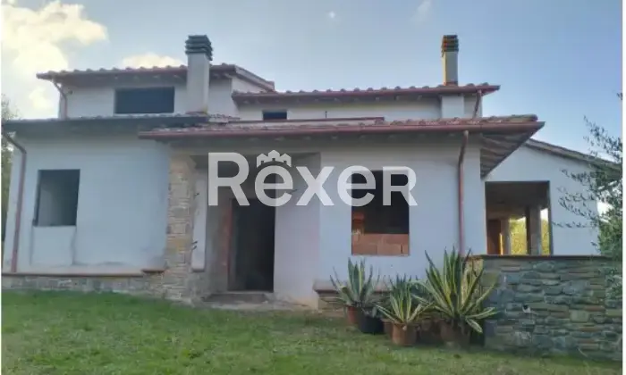 Rexer-La-Pevole-Casale-in-vendita-in-Vocabolo-Maeselle-a-Piegaro-Altro