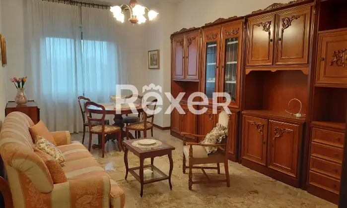 Rexer-Codogno-Ampio-trilocale-con-balconi-box-e-cantina-Altro