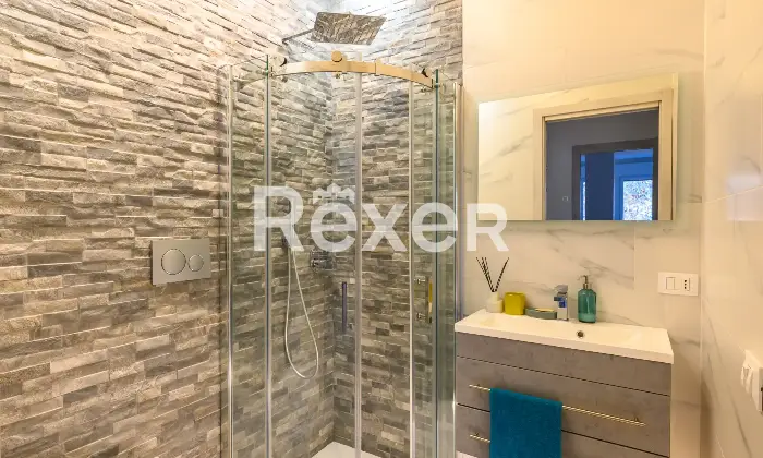 Rexer-Padova-Appartamento-completamente-ristrutturato-Altro