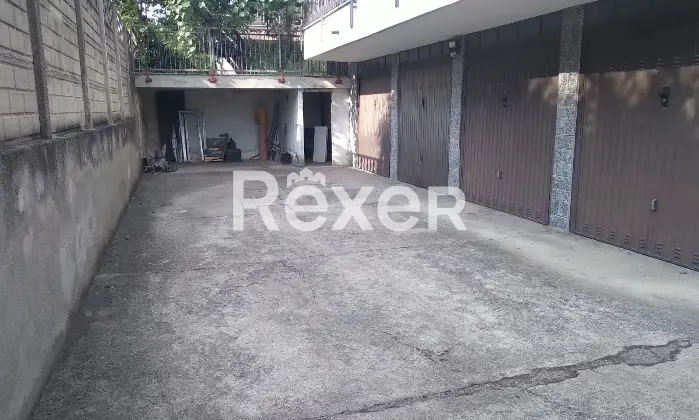 Rexer-Busto-Arsizio-Ampio-appartamento-con-doppio-box-auto-Altro