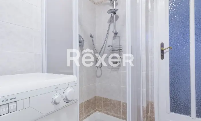 Rexer-Torino-Appartamento-piano-alto-con-ascensore-Altro