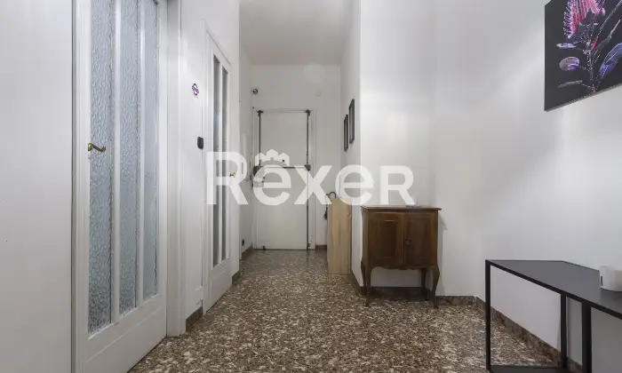 Rexer-Torino-Appartamento-piano-alto-con-ascensore-Altro