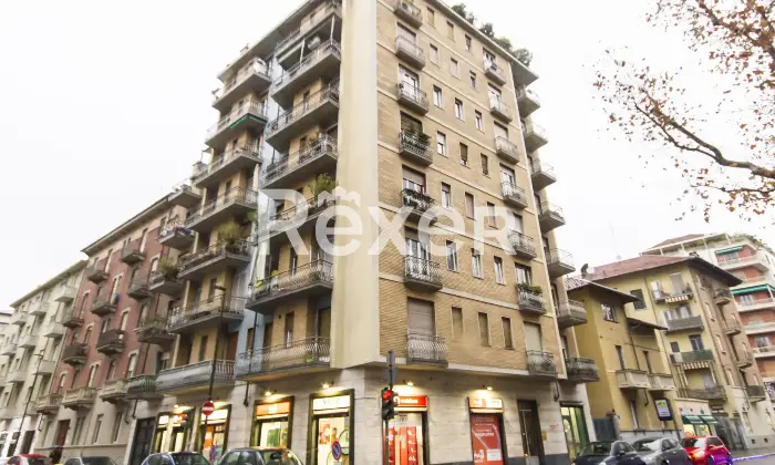 Rexer-Torino-Appartamento-piano-alto-con-ascensore-Altro