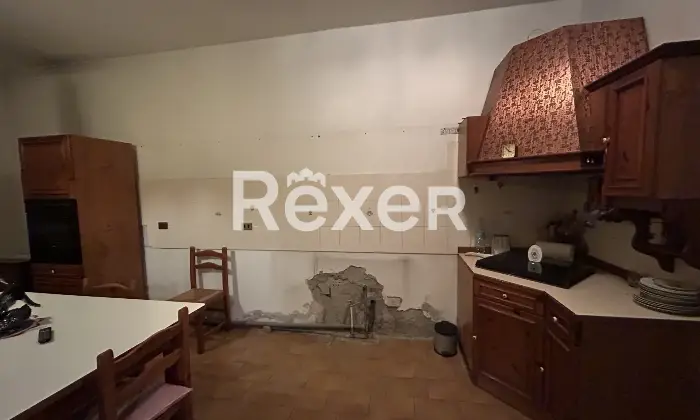 Rexer-Vigarano-Pieve-Porzione-di-bifamiliare-su-due-livelli-con-scoperto-e-garage-Cucina