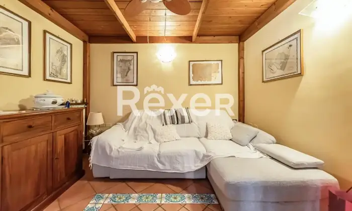 Rexer-Boscoreale-Casa-Semiindipendente-CameraDaLetto