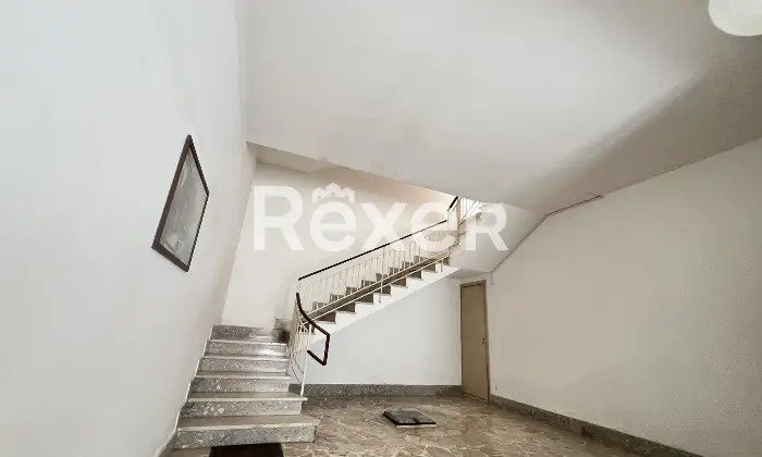 Rexer-Casa-Santa-Appartamento-luminoso-Altro