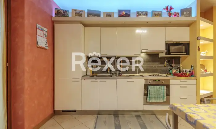 Rexer-Capriate-San-Gervasio-Ampio-bilocale-con-balcone-e-garage-Cucina