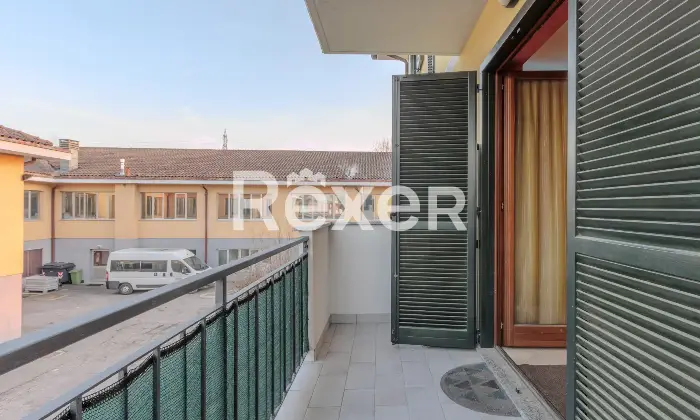 Rexer-Capriate-San-Gervasio-Ampio-bilocale-con-balcone-e-garage-Balcone