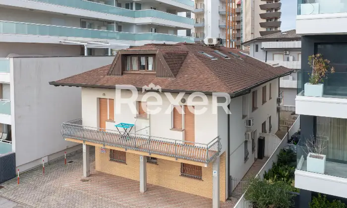 Rexer-Lignano-Sabbiadoro-Mansarda-con-posto-auto-vicino-al-mare-Altro