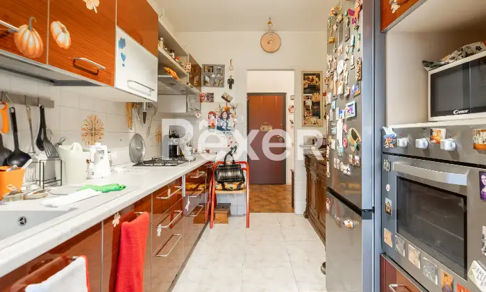 Rexer-Abbiategrasso-Trilocale-con-box-buone-condizioni-Altro