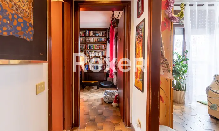 Rexer-Abbiategrasso-Trilocale-con-box-buone-condizioni-Altro