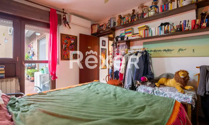 Rexer-Abbiategrasso-Trilocale-con-box-buone-condizioni-Altro