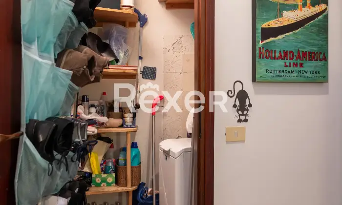 Rexer-Abbiategrasso-Trilocale-con-box-buone-condizioni-Altro