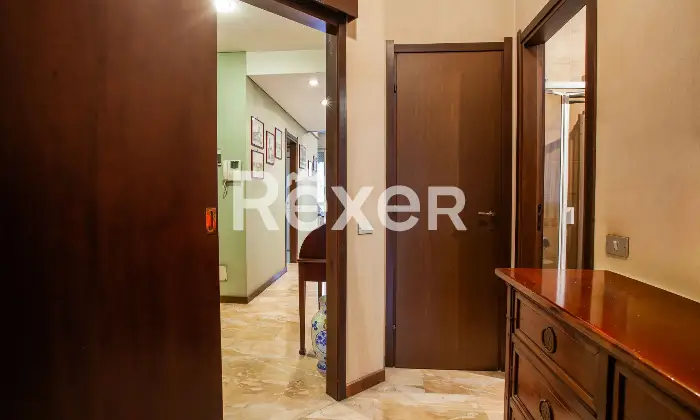 Rexer-Milano-Elegante-quadrilocale-con-quadrupla-esposizione-e-ampi-balconi-mq-Altro