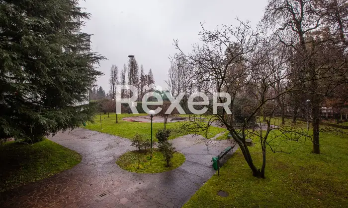 Rexer-Milano-Elegante-quadrilocale-con-quadrupla-esposizione-e-ampi-balconi-mq-Altro
