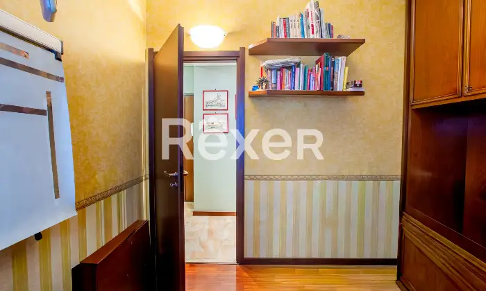 Rexer-Milano-Elegante-quadrilocale-con-quadrupla-esposizione-e-ampi-balconi-Altro