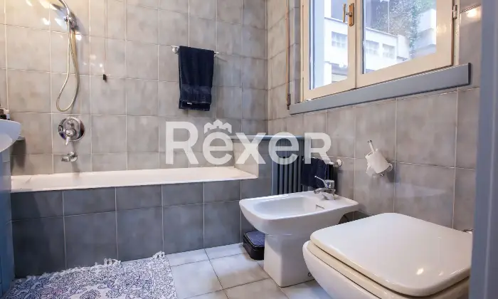 Rexer-Milano-Elegante-quadrilocale-con-quadrupla-esposizione-e-ampi-balconi-Altro
