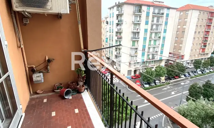 Rexer-Savona-Luminosissimo-appartamento-corso-Tardy-e-Benech-Terrazzo