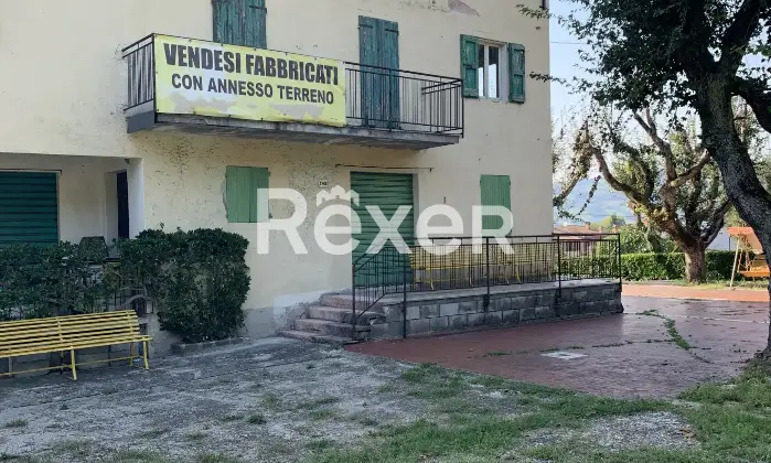 Rexer-Pugnago-Teratetto-residenziale-Locale-commerciale-in-vendita-in-via-Monchio-a-Prignano-sulla-Secchia-Altro