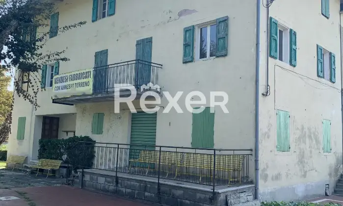 Rexer-Pugnago-Teratetto-residenziale-Locale-commerciale-in-vendita-in-via-Monchio-a-Prignano-sulla-Secchia-Altro