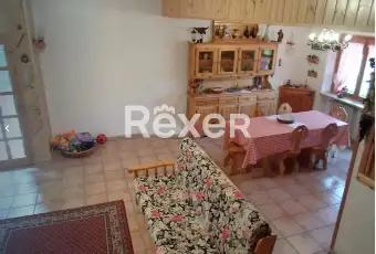 Rexer-Tagliacozzo-Appartamento-su-due-piani-in-vendita-in-Via-Berna-a-Tagliacozzo-Altro