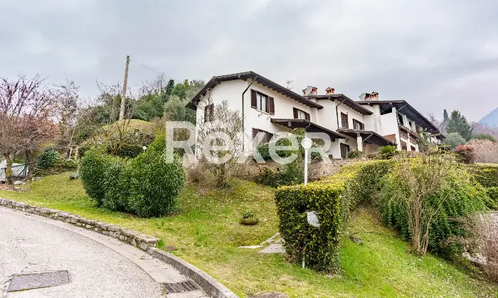 Rexer-Gardone-Riviera-Villetta-di-testa-con-portico-e-giardino-Altro