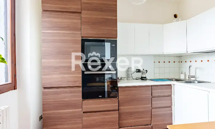 Rexer-Gardone-Riviera-Villetta-di-testa-con-portico-e-giardino-Altro