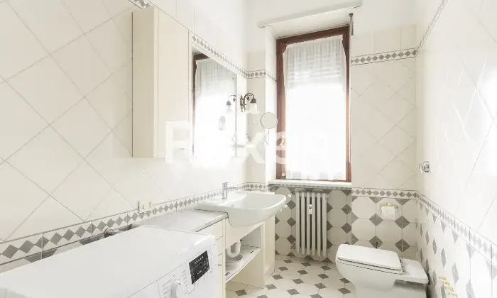 Rexer-Torino-Ampio-luminoso-e-panoramico-appartamento-Altro