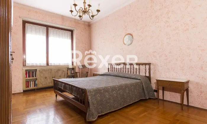 Rexer-Torino-Ampio-luminoso-e-panoramico-appartamento-Altro