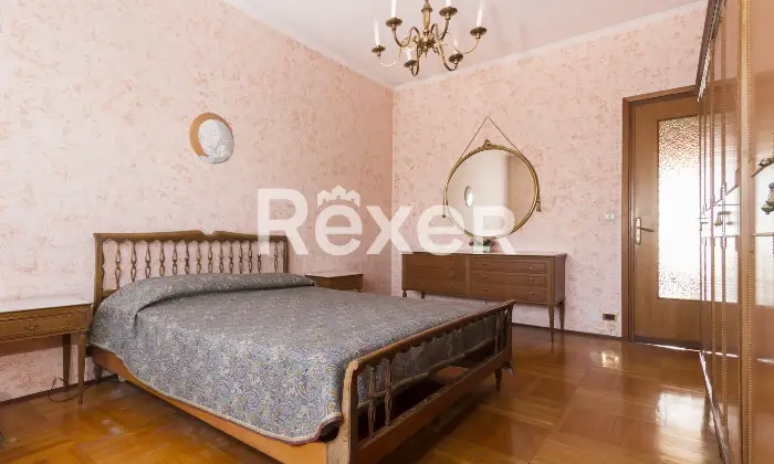 Rexer-Torino-Ampio-luminoso-e-panoramico-appartamento-Altro