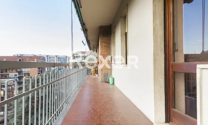 Rexer-Torino-Ampio-luminoso-e-panoramico-appartamento-Altro