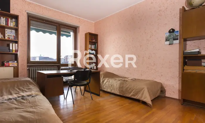 Rexer-Torino-Ampio-luminoso-e-panoramico-appartamento-Altro