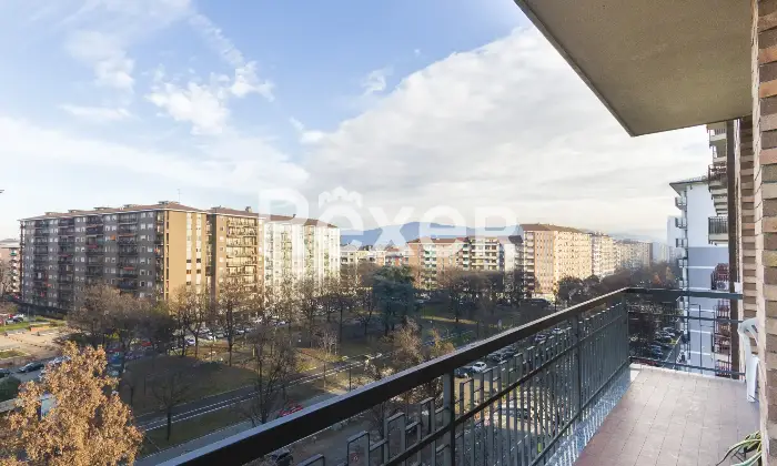 Rexer-Torino-Ampio-luminoso-e-panoramico-appartamento-Altro