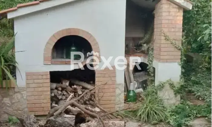 Rexer-Pizzo-Casa-indipendente-di-mq-con-ampi-spazi-terrazzi-garage-e-terreno-Altro