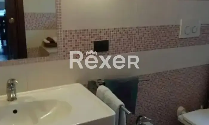 Rexer-Pizzo-Casa-indipendente-di-mq-con-ampi-spazi-terrazzi-garage-e-terreno-Altro
