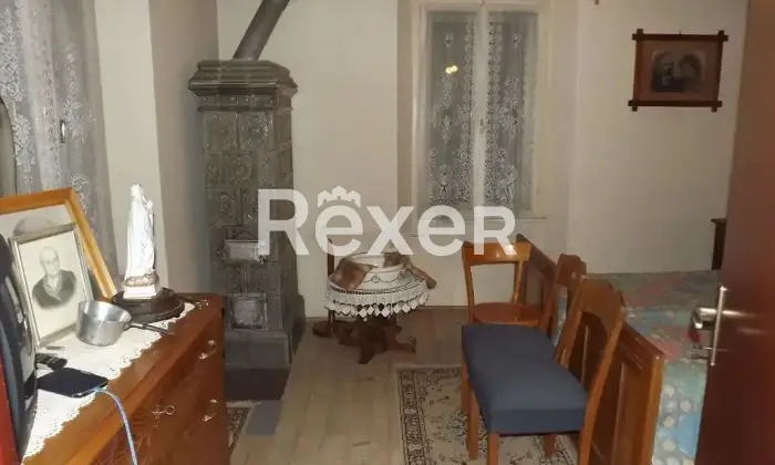 Rexer-Saone-Saone-di-Tione-Porzione-di-casa-con-giardino-e-pertinenze-Altro