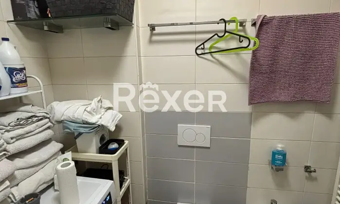 Rexer-finale-ligure-Recente-costruzione-bilocale-con-posto-auto-privato-Altro