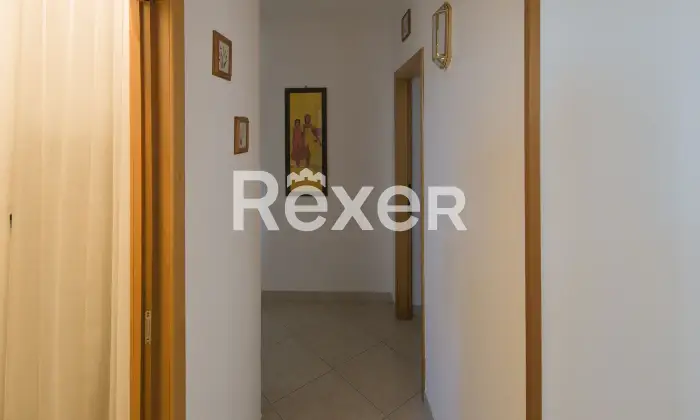 Rexer-Villagrande-Trilocale-con-box-auto-in-edificio-storico-ristrutturato-Altro
