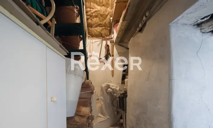 Rexer-Villagrande-Trilocale-con-box-auto-in-edificio-storico-ristrutturato-Altro