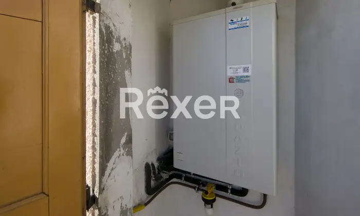 Rexer-Villagrande-Trilocale-con-box-auto-in-edificio-storico-ristrutturato-Altro
